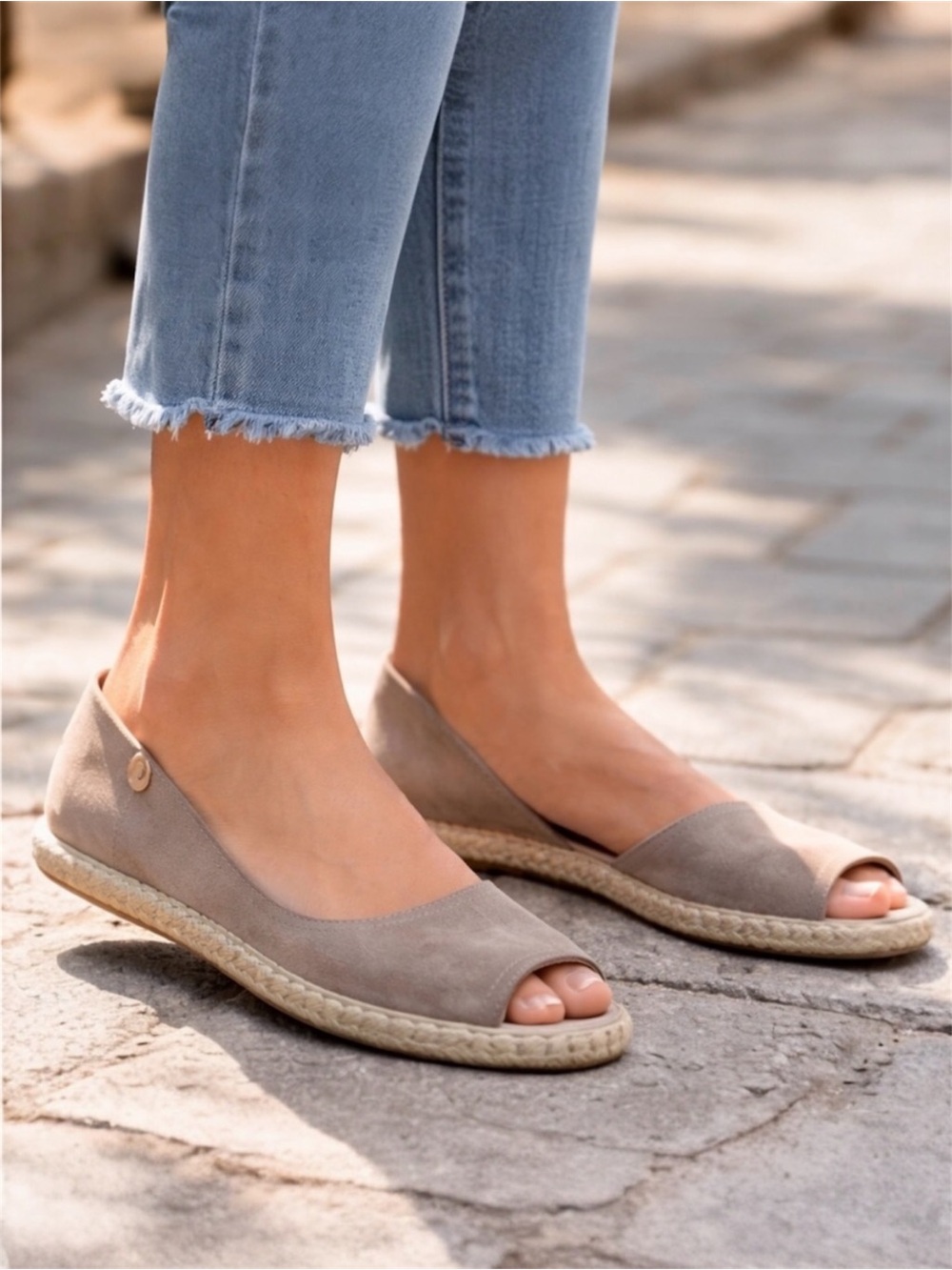 Verbenas Cruz Suede Peep Toe Espadrille Sandal in Stone Handmade in Spain Sz 38